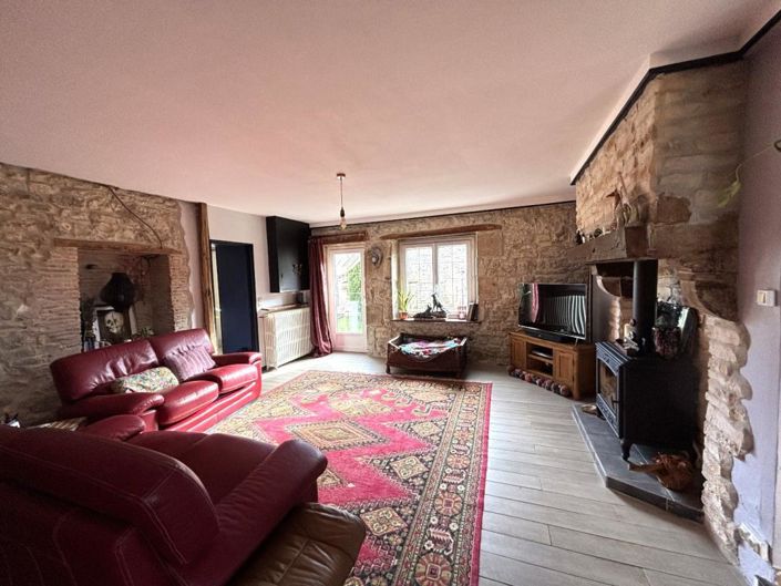 Image No.6-2 Bed Property for sale