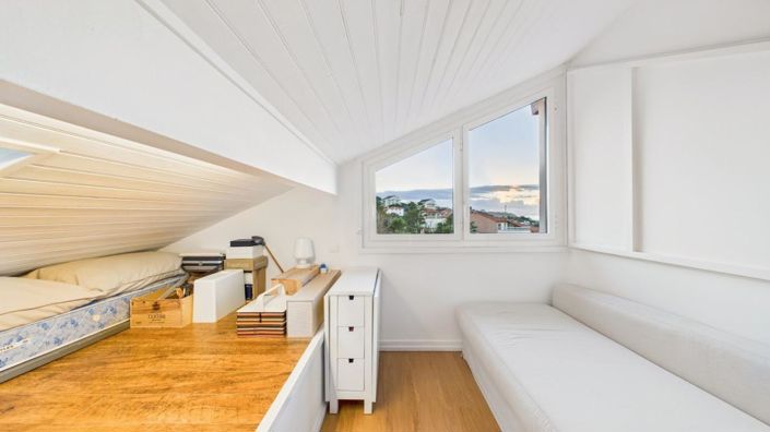 Image No.18-4 Bed Property for sale