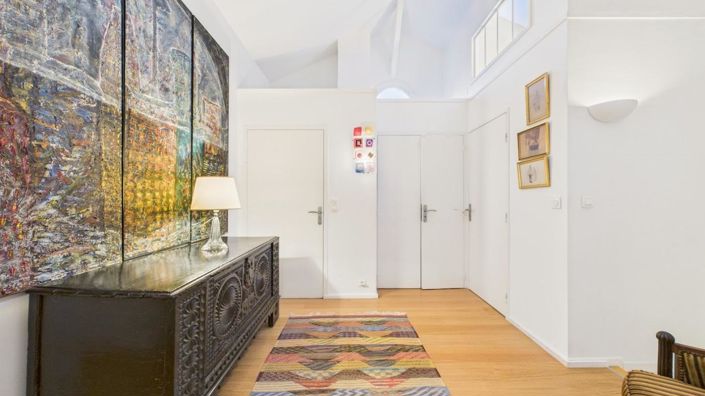 Image No.9-4 Bed Property for sale