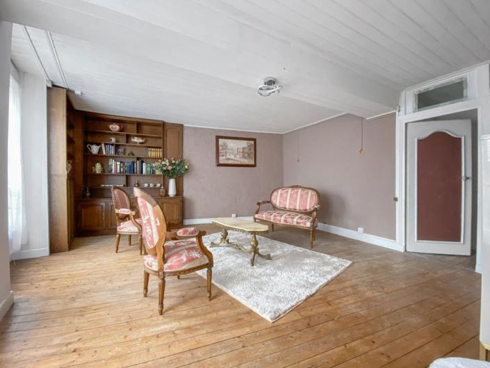 Image No.3-4 Bed Property for sale