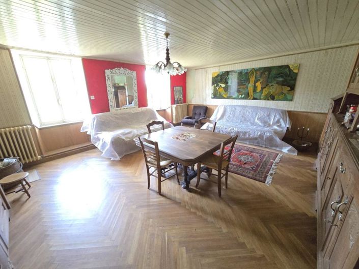 Image No.11-6 Bed Property for sale