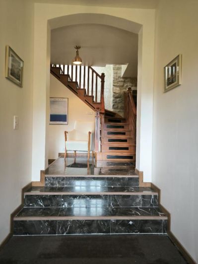 Image No.11-3 Bed Property for sale