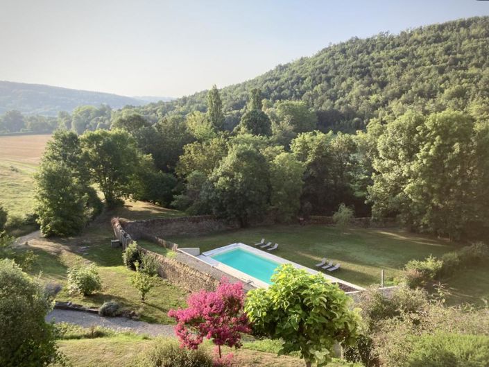 Image No.4-3 Bed Property for sale