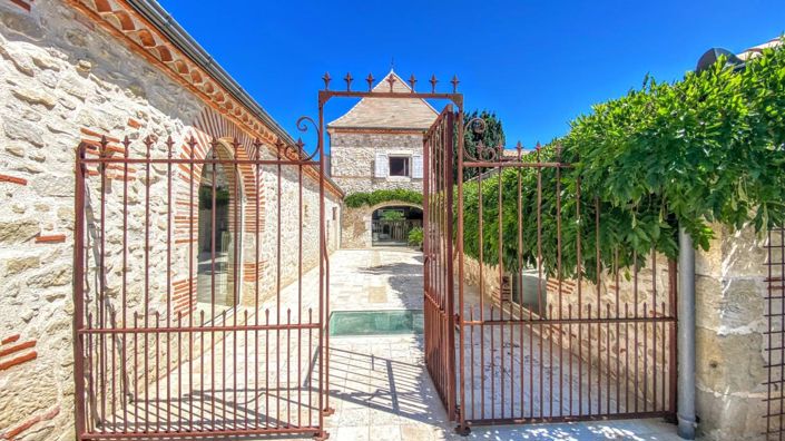 Image No.1-Propriété de 4 chambres à vendre à Casseneuil