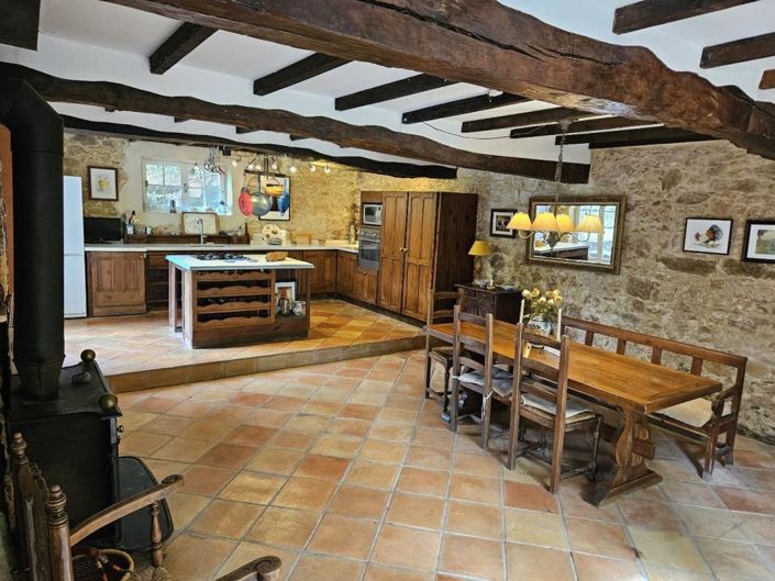 Image No.6-Propriété de 3 chambres à vendre à Condom