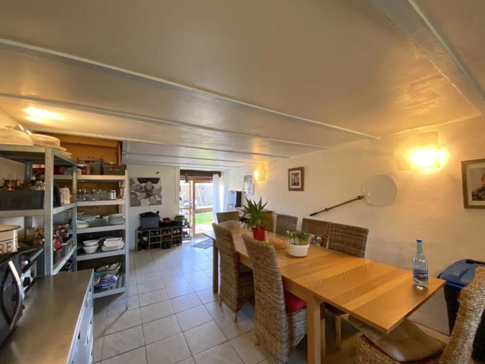 Image No.18-7 Bed House for sale