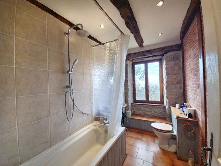 Image No.11-3 Bed House for sale