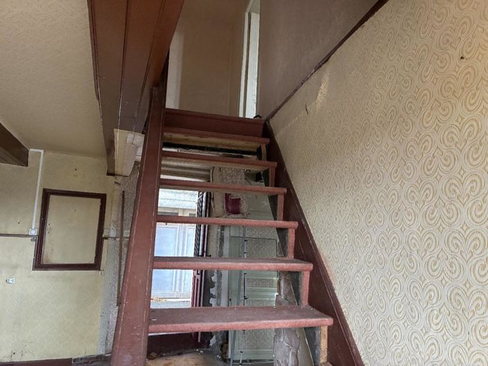 Image No.13-2 Bed Property for sale