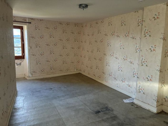 Image No.20-2 Bed Property for sale