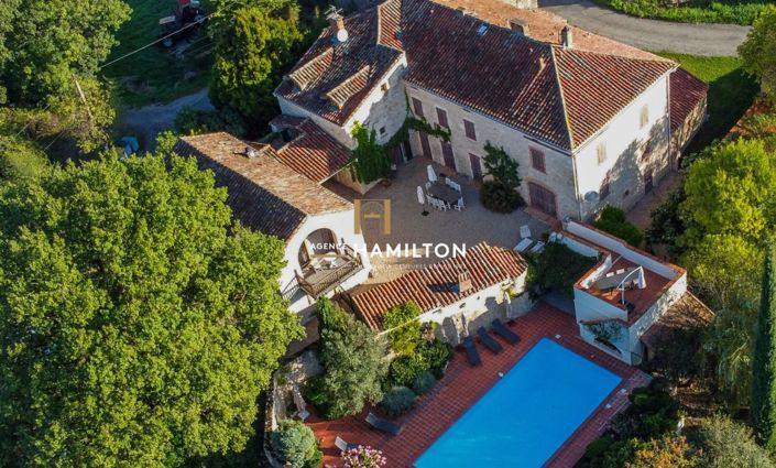 Image No.1-11 Bed House for sale