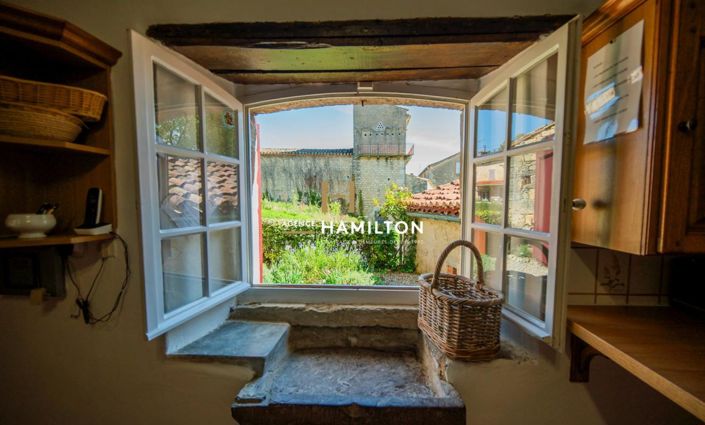 Image No.16-11 Bed House for sale