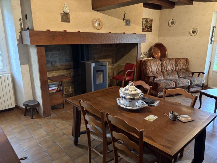 Image No.6-5 Bed House for sale