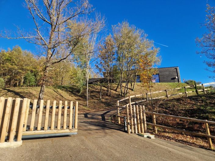 Image No.20-4 Bed Property for sale