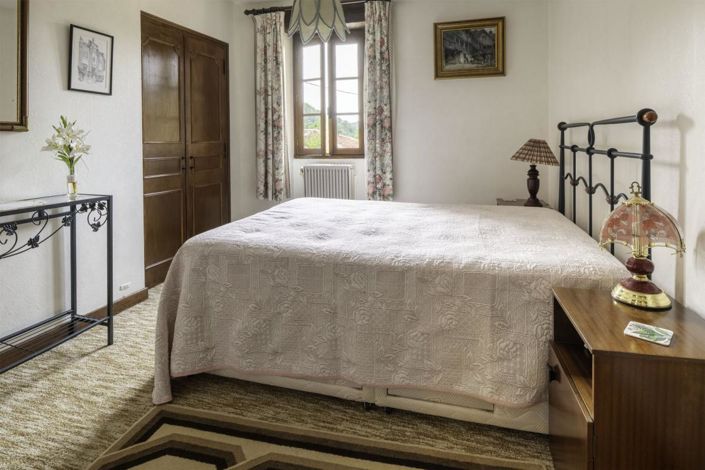 Image No.13-3 Bed House for sale