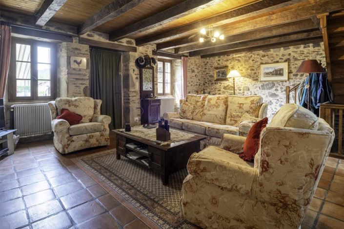 Image No.5-3 Bed House for sale