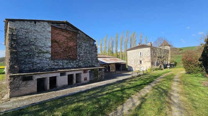 Image No.18-8 Bed Property for sale