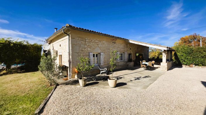 Image No.2-4 Bed Property for sale