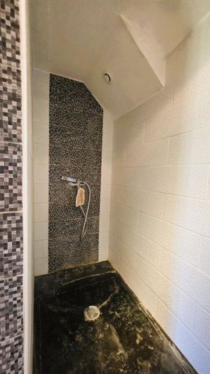 Image No.20-4 Bed Property for sale