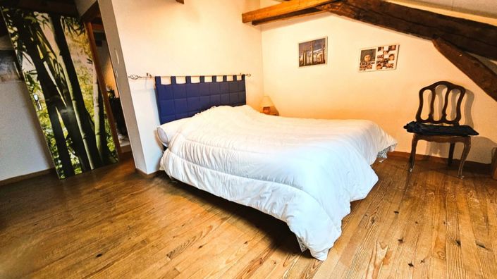 Image No.12-Propriété de 6 chambres à vendre à Varen