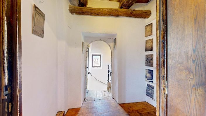 Image No.13-2 Bed Property for sale