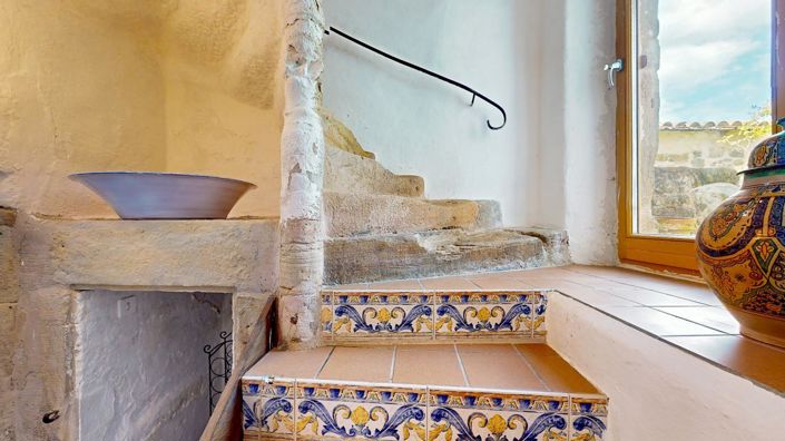 Image No.14-2 Bed Property for sale