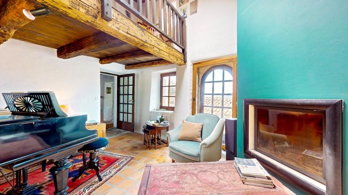 Image No.19-2 Bed Property for sale