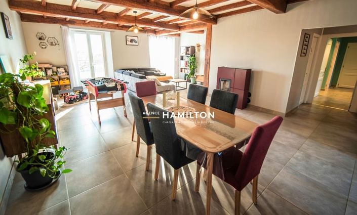 Image No.5-7 Bed Property for sale