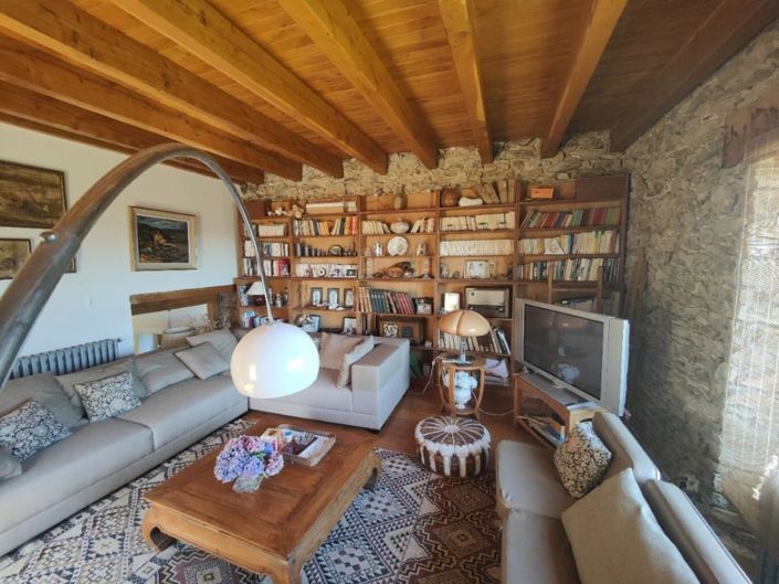 Image No.13-4 Bed House for sale