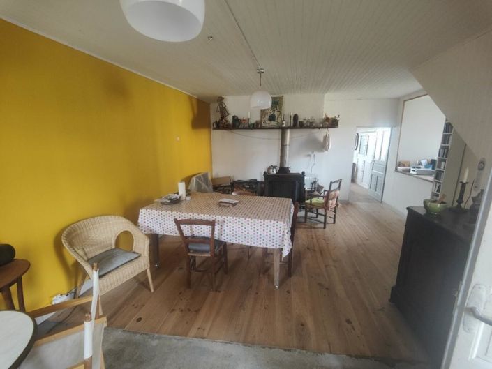 Image No.15-4 Bed Property for sale