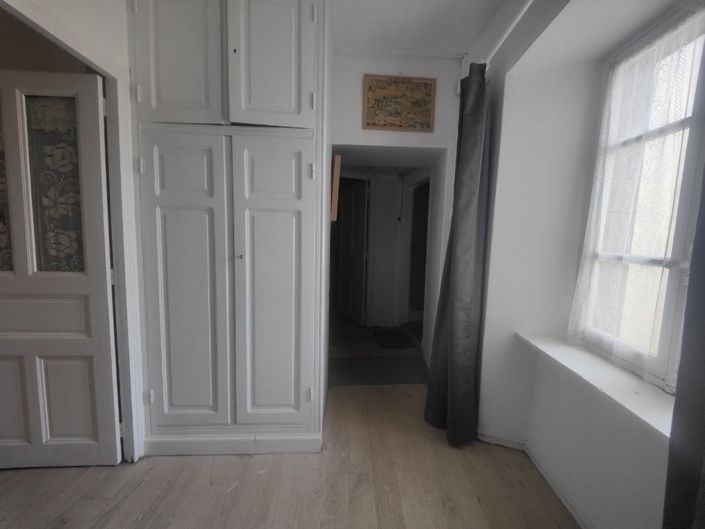 Image No.16-4 Bed Property for sale