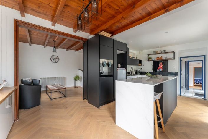 Image No.4-Villa de 6 chambres à vendre à Brizambourg