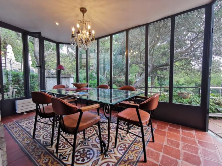 Image No.6-5 Bed House for sale