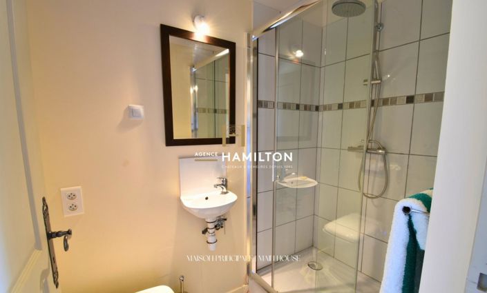 Image No.8-6 Bed Property for sale