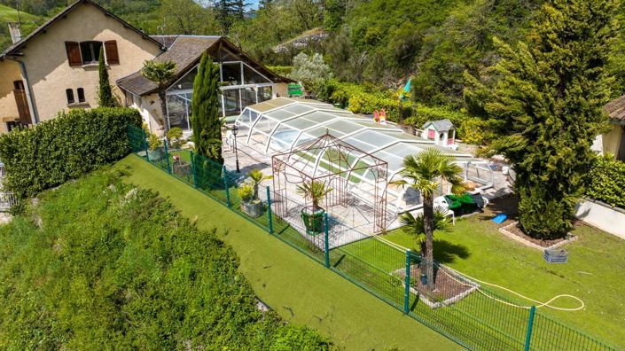 Image No.3-6 Bed Property for sale