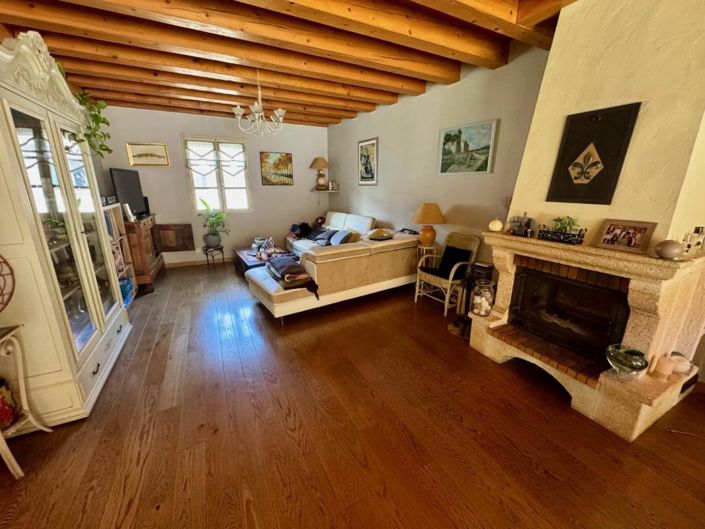 Image No.5-Propriété de 6 chambres à vendre à Entraygues-sur-Truyère