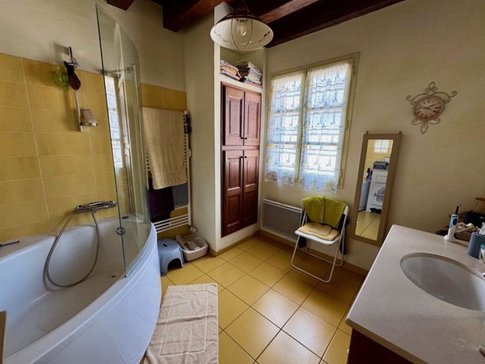 Image No.8-Propriété de 6 chambres à vendre à Entraygues-sur-Truyère