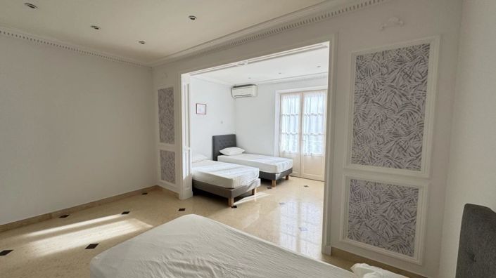 Image No.9-Villa de 6 chambres à vendre à Mollégès