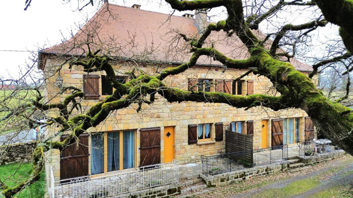 Image No.4-6 Bed Property for sale