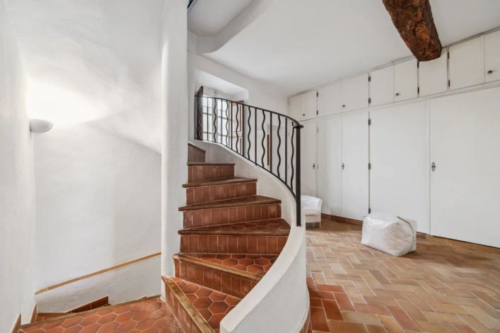 Image No.12-2 Bed Trullo for sale