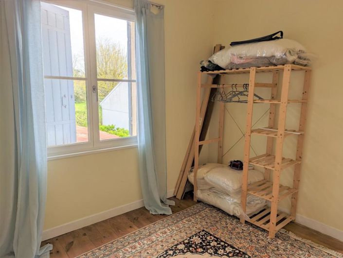 Image No.10-Propriété de 3 chambres à vendre à Saint-Jean-d'Angély