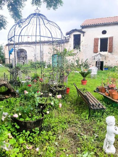 Image No.11-1 Bed House for sale