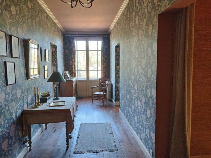 Image No.14-4 Bed Property for sale