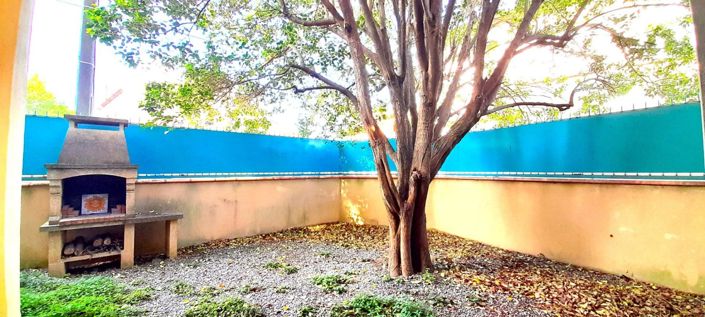 Image No.7-5 Bed House for sale