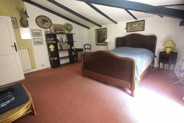 Image No.13-3 Bed Property for sale