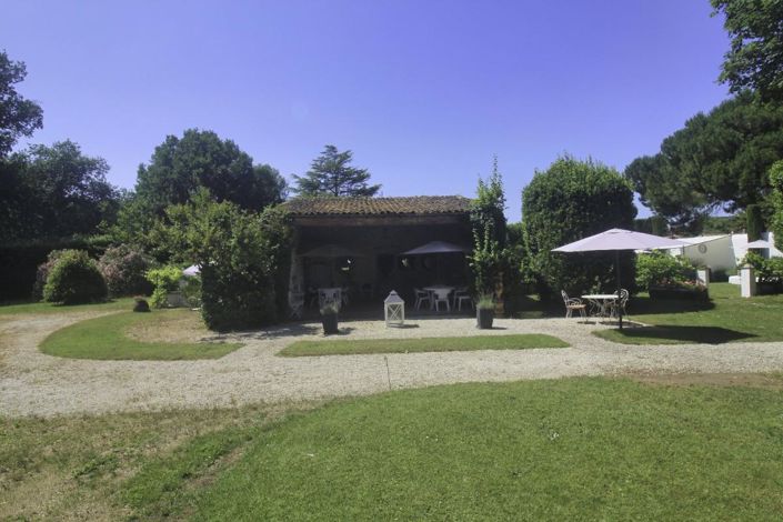 Image No.18-3 Bed Property for sale