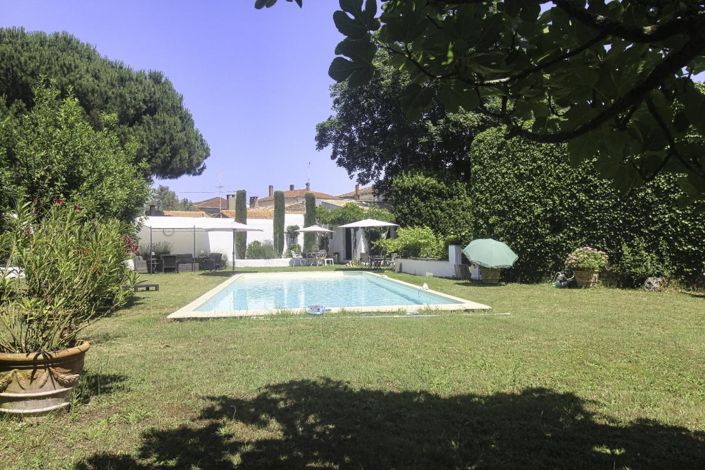 Image No.3-3 Bed Property for sale