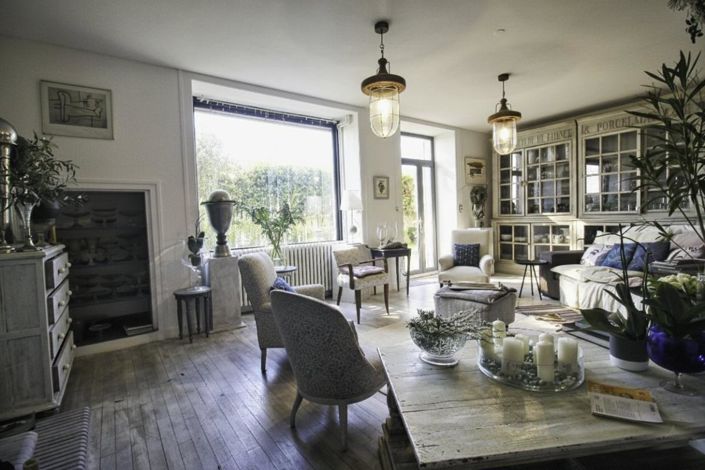 Image No.3-5 Bed Property for sale