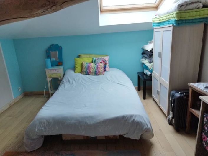 Image No.18-6 Bed Property for sale