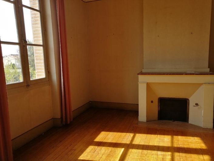 Image No.5-4 Bed Property for sale