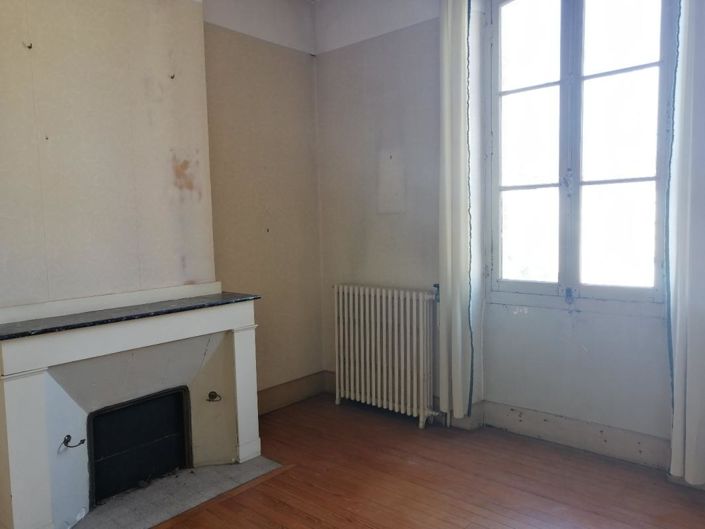 Image No.7-4 Bed Property for sale